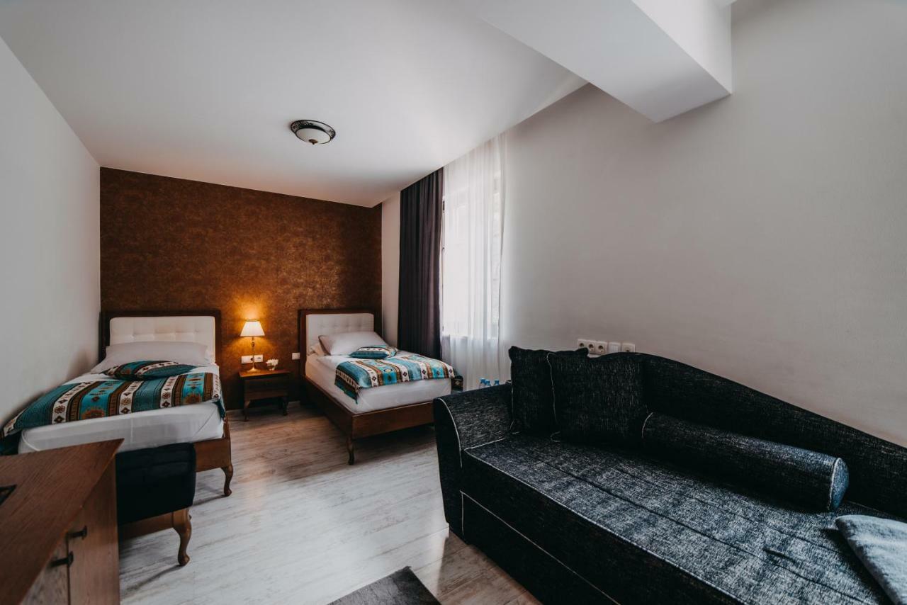 Hotel Kostelski Buk Біхач Екстер'єр фото