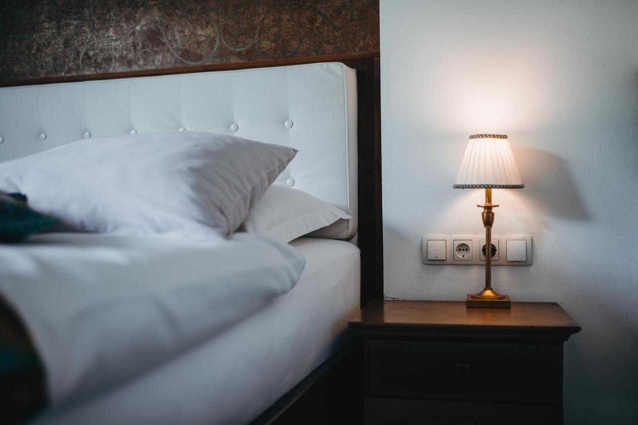 Hotel Kostelski Buk Біхач Екстер'єр фото